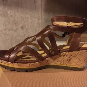 Swirl Sandals